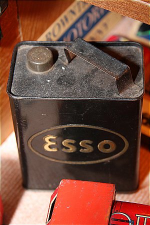 ESSO PEDAL CAR CAN - click to enlarge